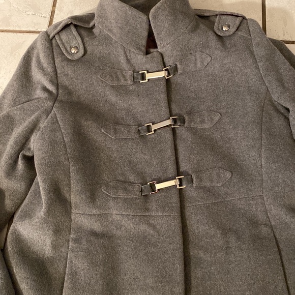 Vintage LL COLLEZIONI ITALIA Military Decorative Clasps Heather Grey Coat - Picture 10 of 11